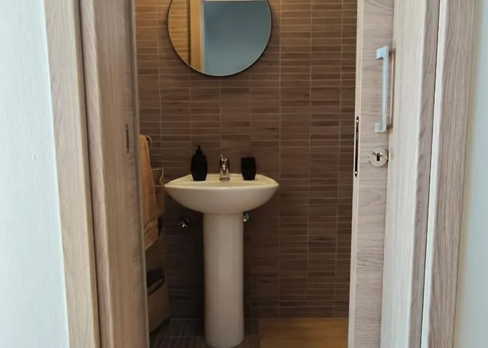 Brand New Townhouse With Infrastructure