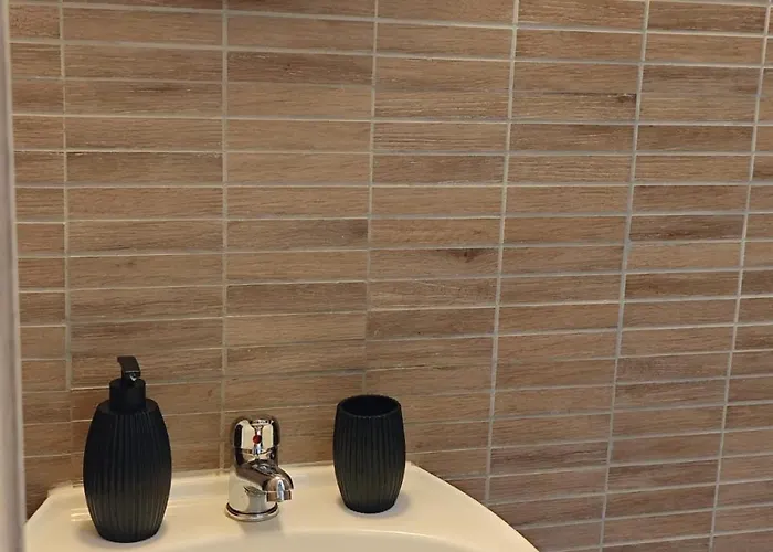 Brand New Townhouse With Infrastructure Holiday home