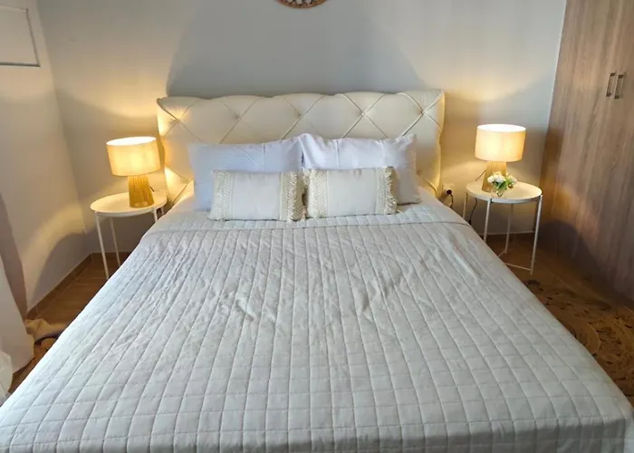 Brand New Townhouse With Infrastructure