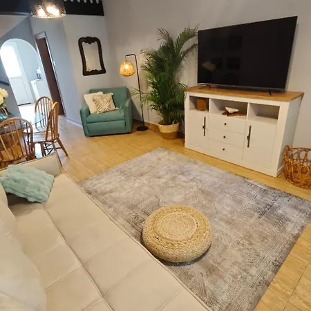 Σπίτι διακοπών Brand New Townhouse With Infrastructure Πάφος