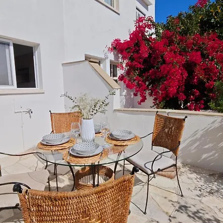 Σπίτι διακοπών Brand New Townhouse With Infrastructure