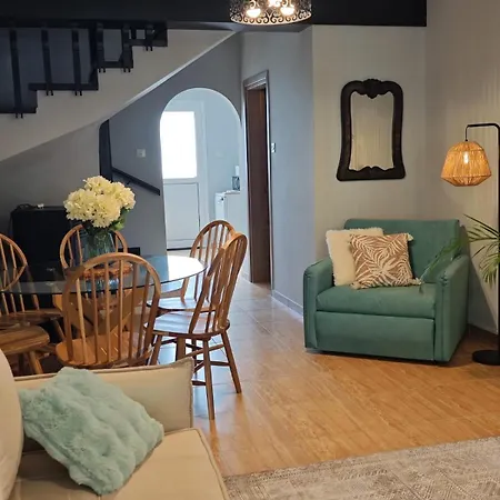 Brand New Townhouse With Infrastructure