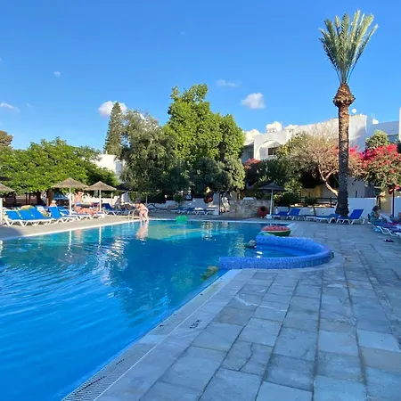 Brand New Townhouse With Infrastructure Σπίτι διακοπών *