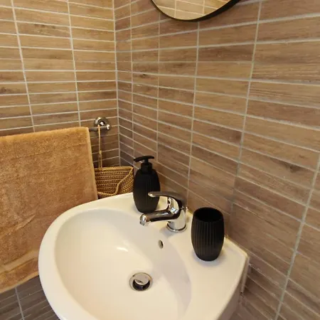 Brand New Townhouse With Infrastructure Holiday home *